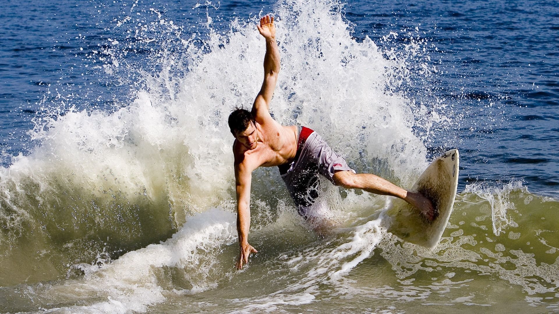 _水上漂流全景体验:刺激好玩,夏日必备_,水上漂旅游